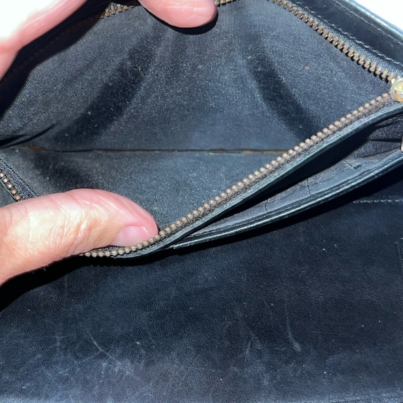 Vintage Coach wallet. - Picture 8 of 9